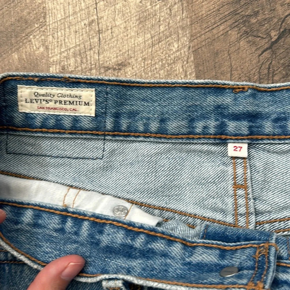 Levi’s Denim Button Skirt Size 27 - Picture 5 of 9